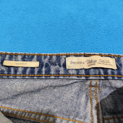 Bershka women's blue jeans size M like new