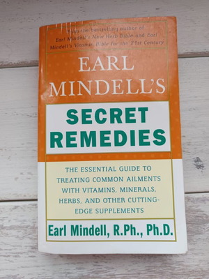 Earl Mindell's Secret Remedies book like new