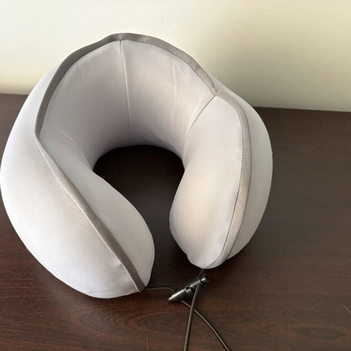 Memory Foam Travel Pillow like new with carabiner