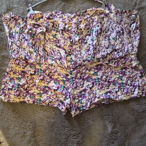 Attrattivo skirt shorts Small, like new, colorful purple