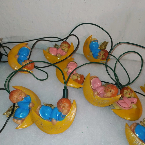 Old lights used, functional, blinking