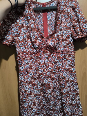 Shein dress size S like new, red, sexy and airy