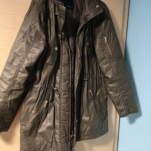 Olive parka jacket like new with waterproof fabric and fur hood