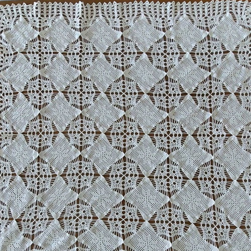 Set of white crochet tablecloth and square 170x170cm and 80x80cm new