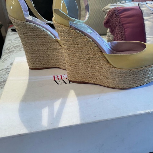 Red Valentino platforms new, leather patent beige, size 40