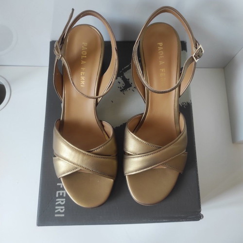Paola Ferri leather sandals, gold, size 41, 7cm heel