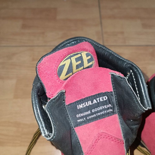 Leather hiking boots like new, size 42-43