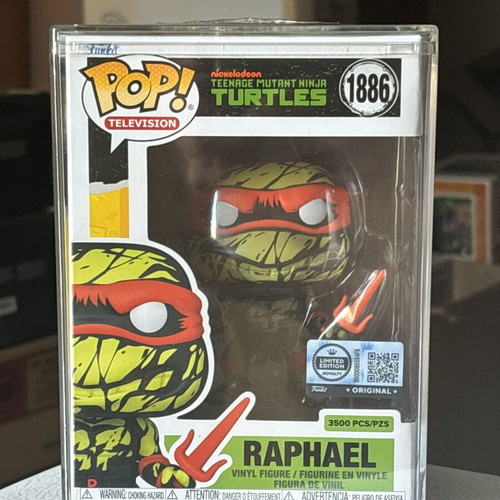 Funko Pop Teenage Mutant Ninja Turtles Raphael Royalty Limited Edition