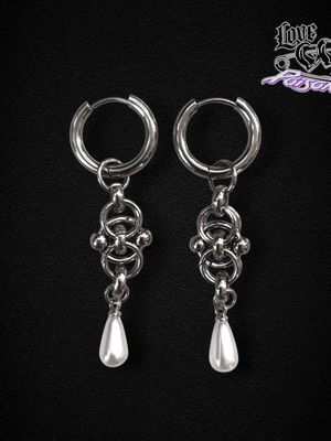 Love x Poison Handmade Stainless Steel Chainmail Hoop Earrings with Pearls