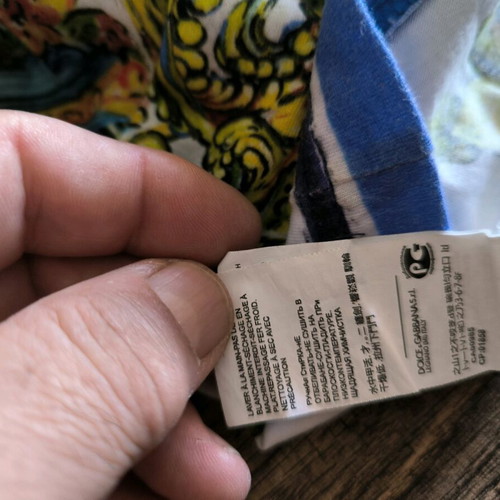 Dolce & Gabbana T-shirt multicolor like new, size 52