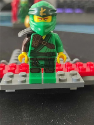 Lloyd Ninjago Lego figure like new