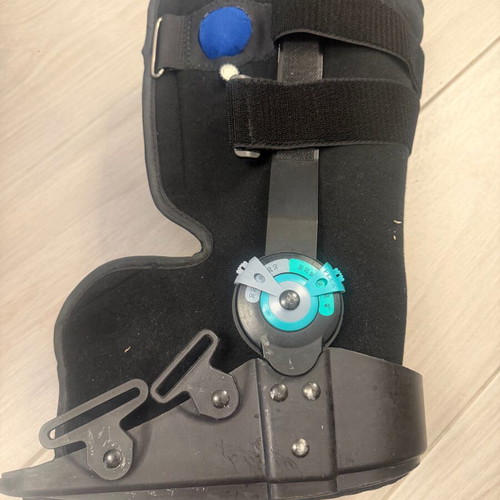 Knemopodical Brace like new
