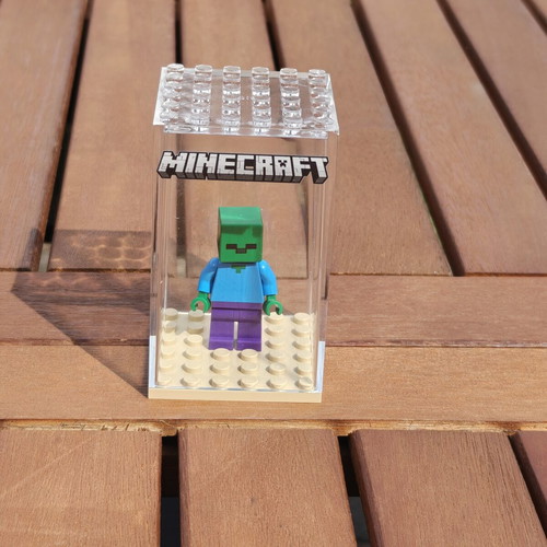LEGO Minecraft Zombie minifigure in display box