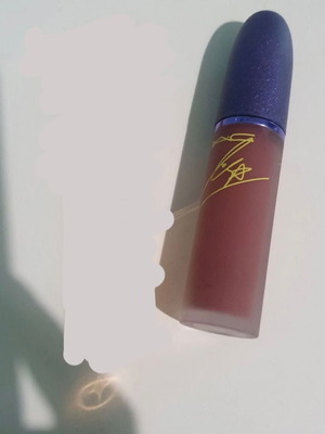 Lipstick Mac lightly used