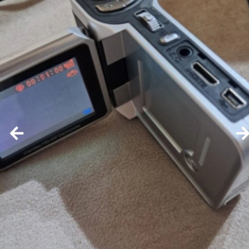 Toshiba Camileo HD DV camcorder with 8x digital zoom