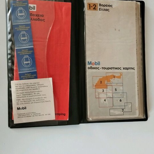 Vintage Pegasus Mobil Oil Case with 4 Tourist Maps 1970 Used