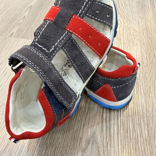 Happy Bee children's leather sandals size 26 new, multicolor