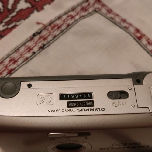 Olympus GO 100 camera used with case