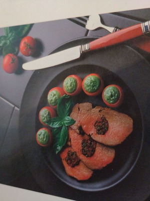Cookbook new for amateurs with Greek and international recipes