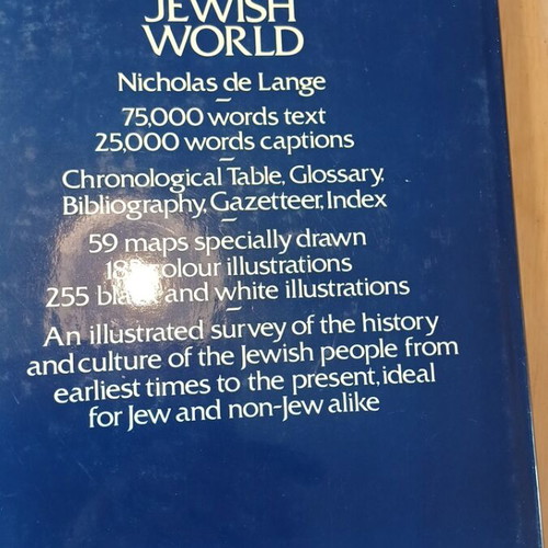 Atlas of the Jewish World like new, English