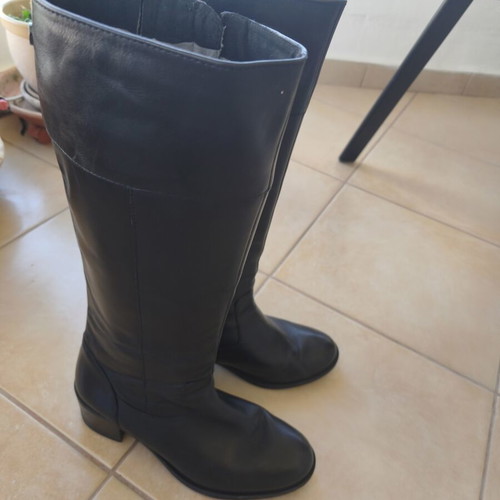 Caprice leather boots like new, size 38, black