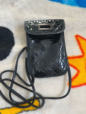 Small black patent leather crossbody bag like new