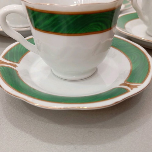 Set of 6 small vintage cups used with 12cm saucers