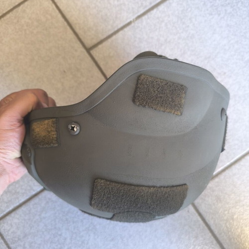 Airsoft plastic military helmet like new with new interior and BOA dialer