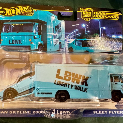 Liberty Walk Nissan Skyline 2000GT-R Fleet Flyer Hot Wheels new