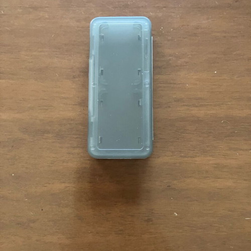 Nintendo Switch 4-slot cartridge case like new