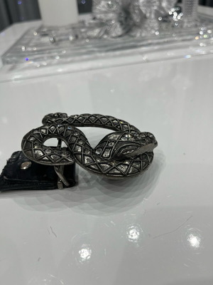 Belt buckle used, large, gray