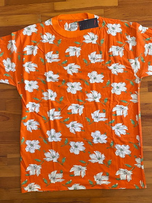 Makó t-shirt orange with flowers XL defective