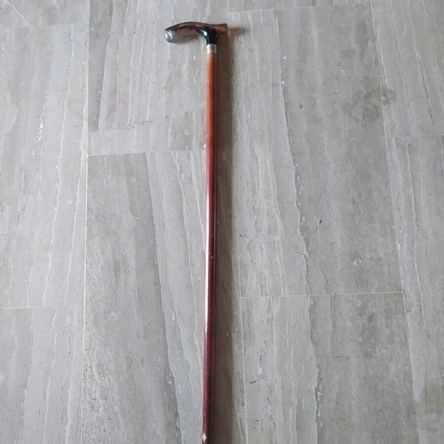 Wooden cane used with plastic handle 92 cm