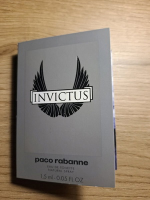 Paco Rabanne Invictus EDT 1.5 ml sample like new