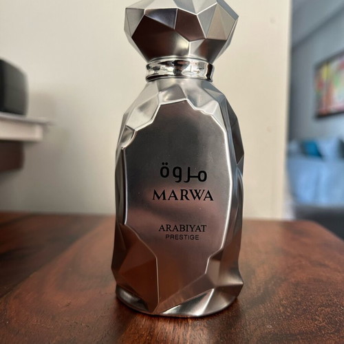 Marwa Arabiyat Prestige Tester 5 ml new, genuine decant perfume