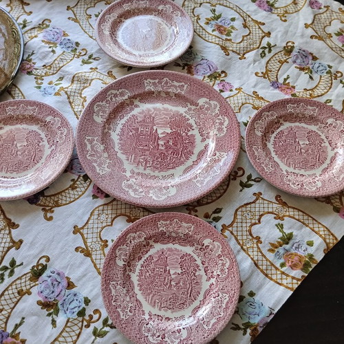 Vintage English Ironstone Plates set of 13, like new