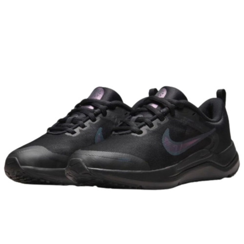 Nike athletic shoes new, black, sizes 37.5-38