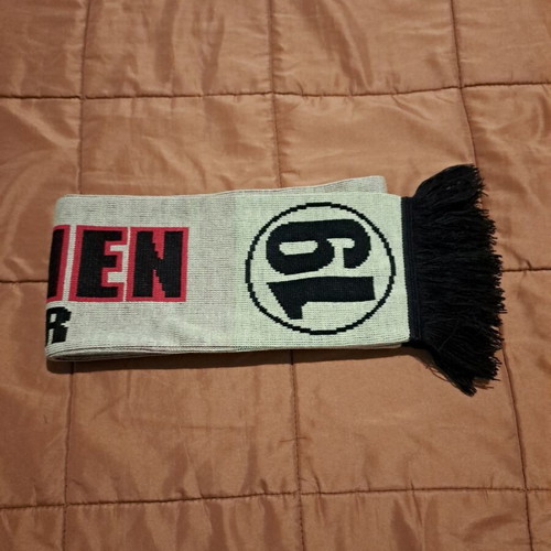 Bayern Munich scarf authentic, like new