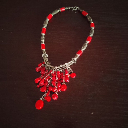 Natural coral vintage necklace like new, length 51 cm