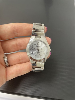 Casio women's watch, silver