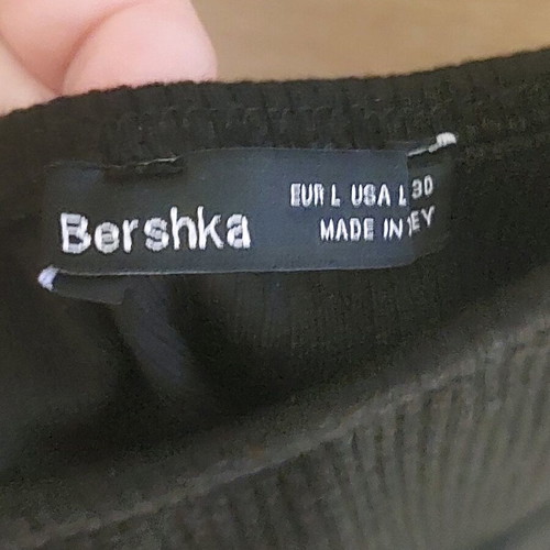 Black women's dress simple with side slits, like new, Bershka