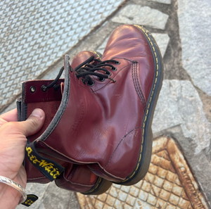 dr martens 42
