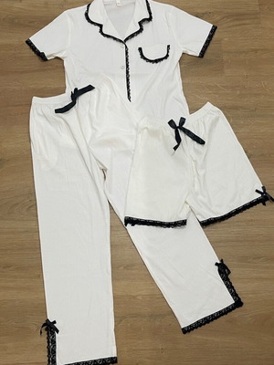 beautiful pyjamas set