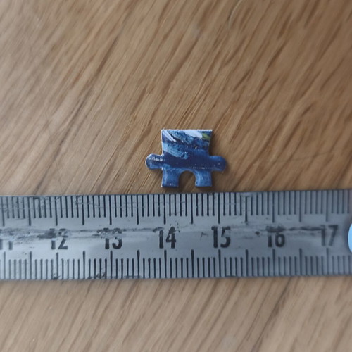 Puzzle for Advanced Solvers like new, small pieces 1cm each