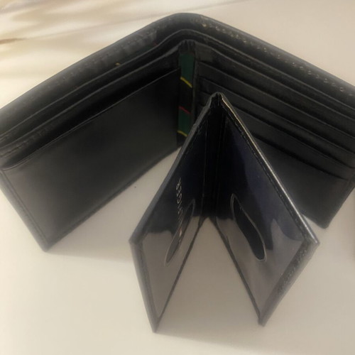 Tommy Hilfiger men's wallet new, black