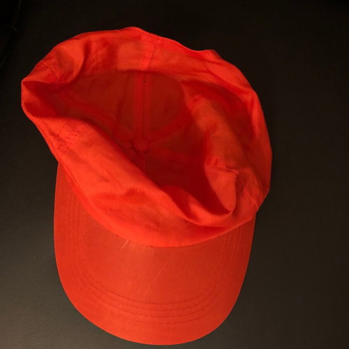 Red jockey cap like new, lightweight breathable fabric