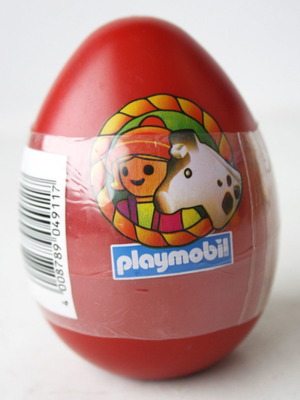 Playmobil 4911 Момче с крава Червено великденско яйце 1997 запечатано ново