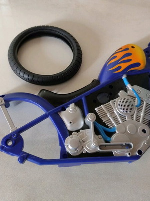 Model engine parts used DeAGOSTINI with rubber wheel