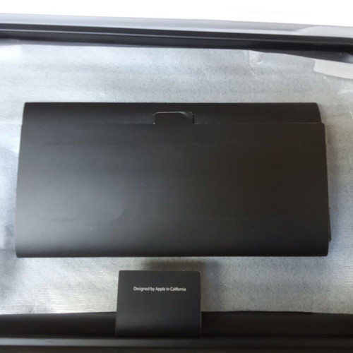 MacBook Pro 15 inch Apple manual documents pack used