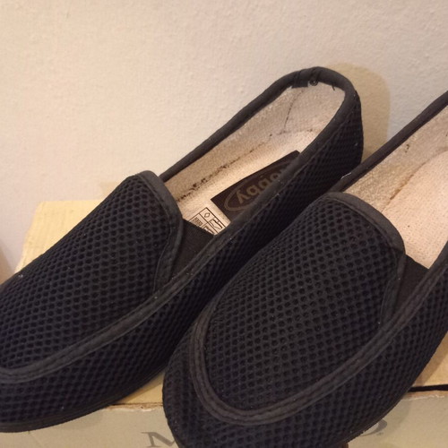 Canvas shoes size 37 new, black